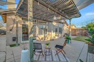 2500 Novi Dr, Riverbank, CA 95367