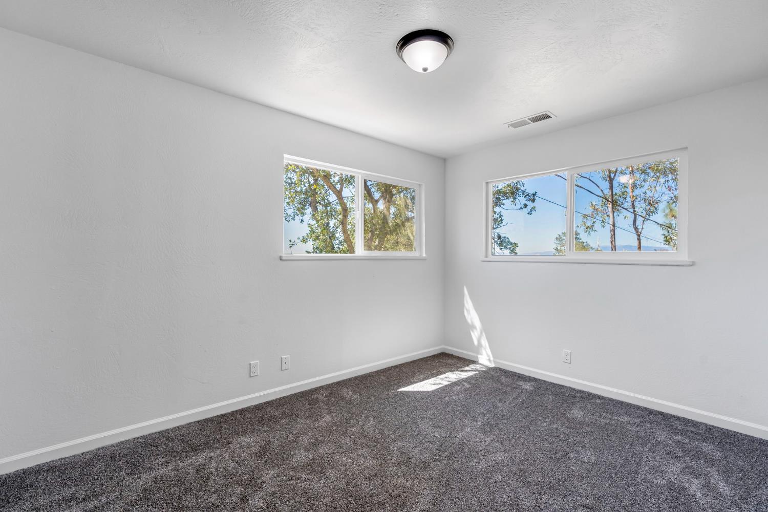 41070 Lilley Mountain Dr, Coarsegold, CA 93614