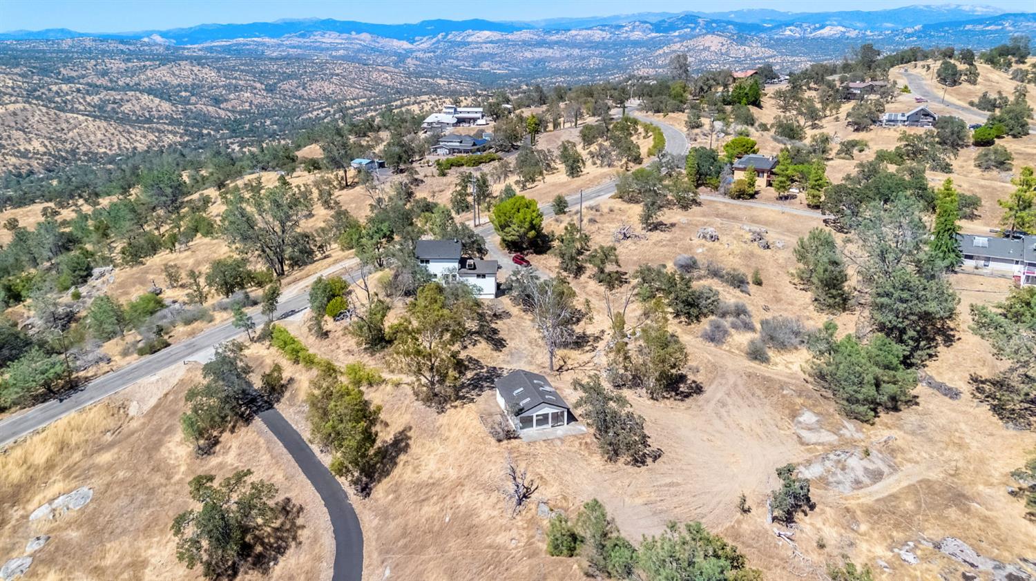 41070 Lilley Mountain Dr, Coarsegold, CA 93614