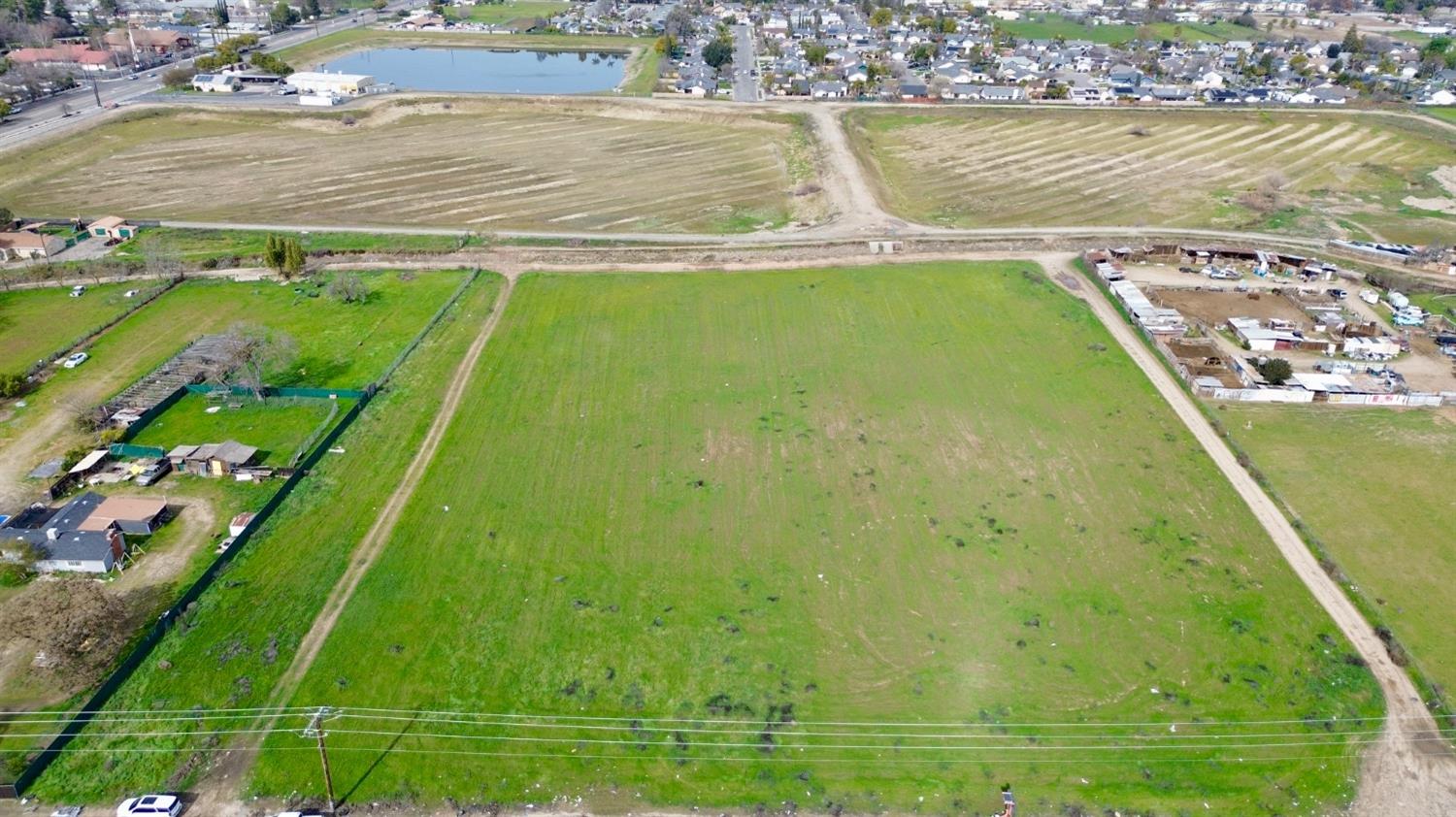 4865 E Jensen Ave, Fresno, CA 93725