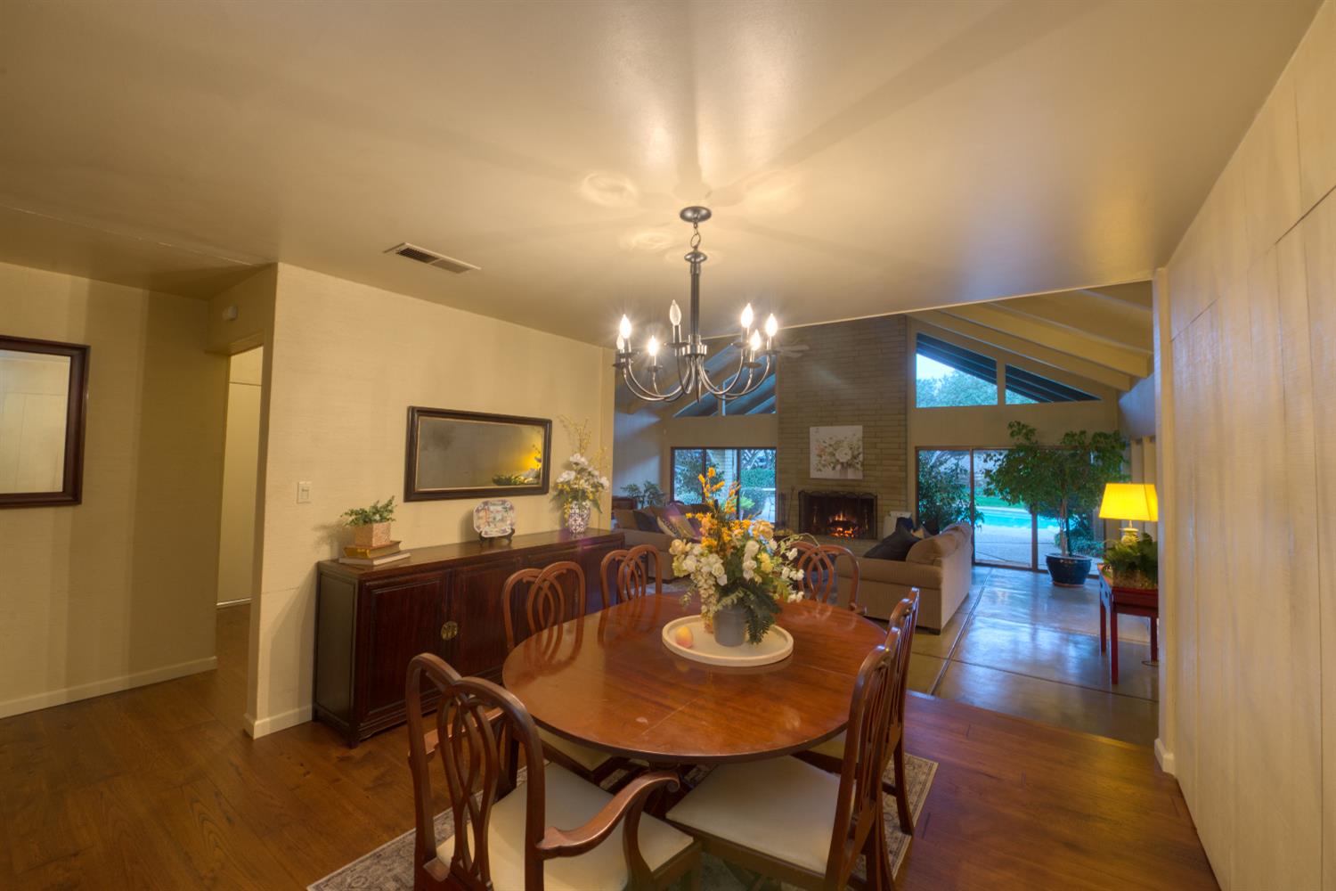 419 Burkhard Rd, Patterson, CA 95363