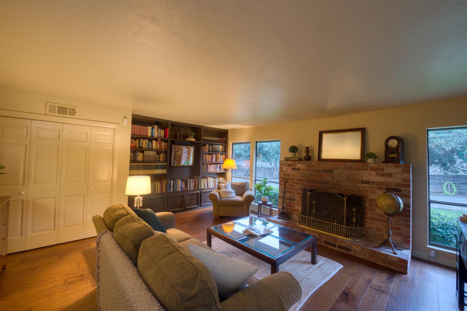 419 Burkhard Rd, Patterson, CA 95363