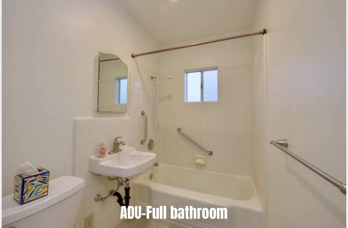 419 Burkhard Rd, Patterson, CA 95363