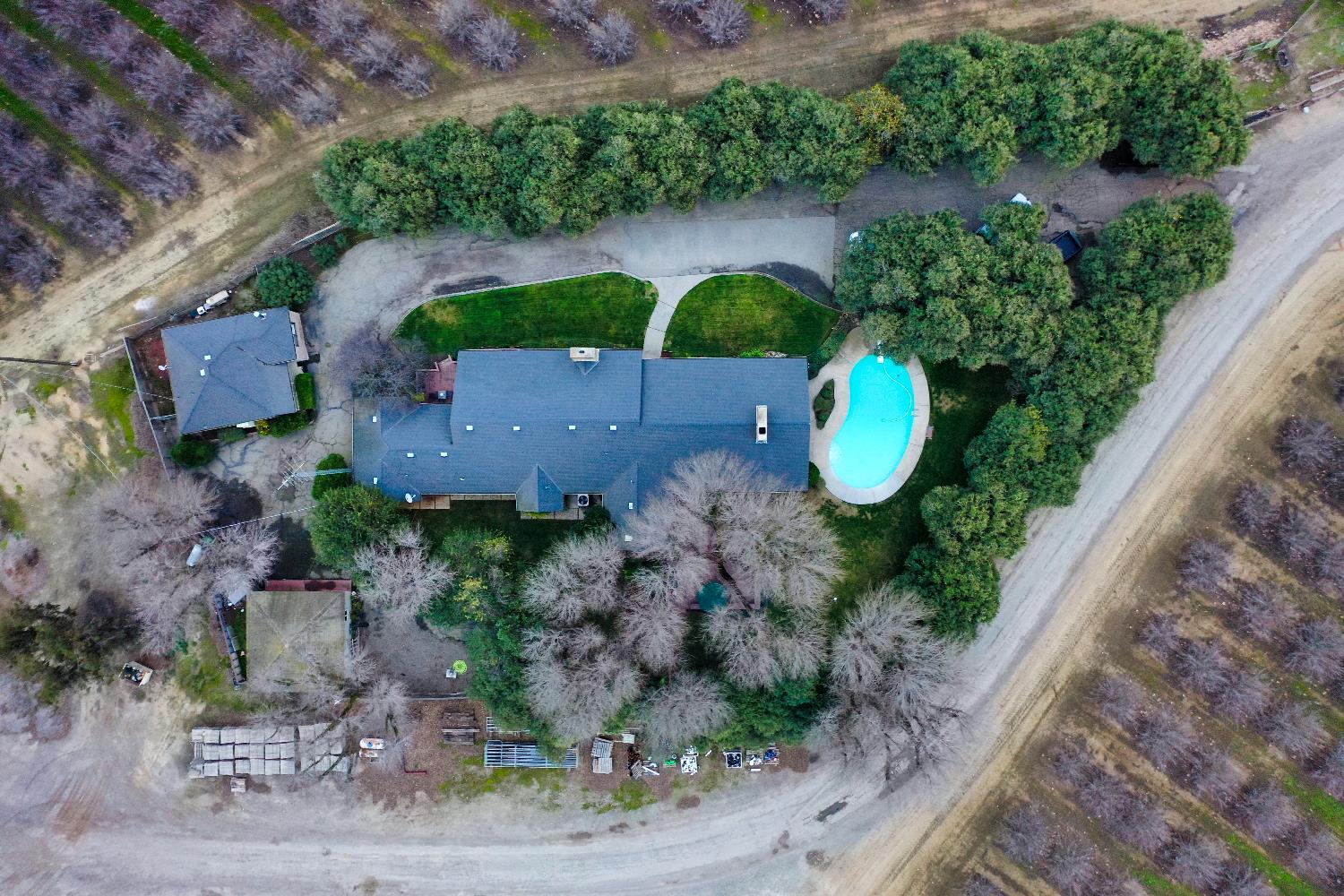 419 Burkhard Rd, Patterson, CA 95363