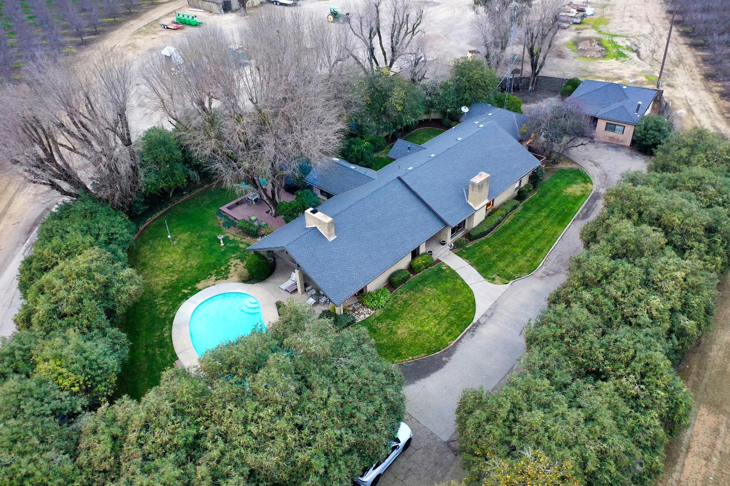 419 Burkhard Rd, Patterson, CA 95363