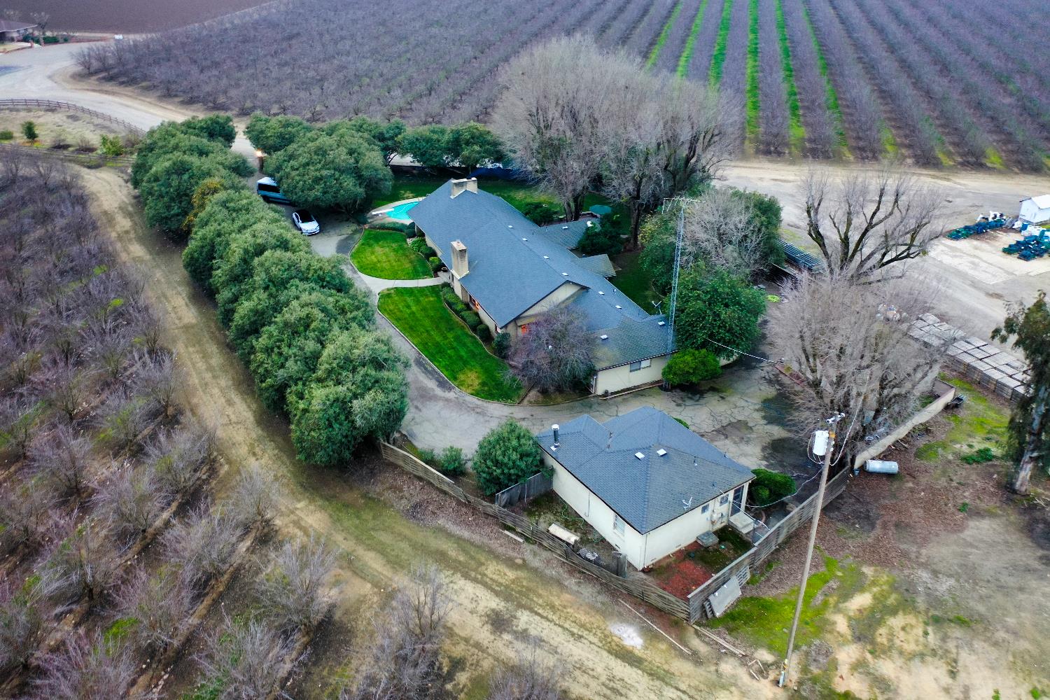 419 Burkhard Rd, Patterson, CA 95363