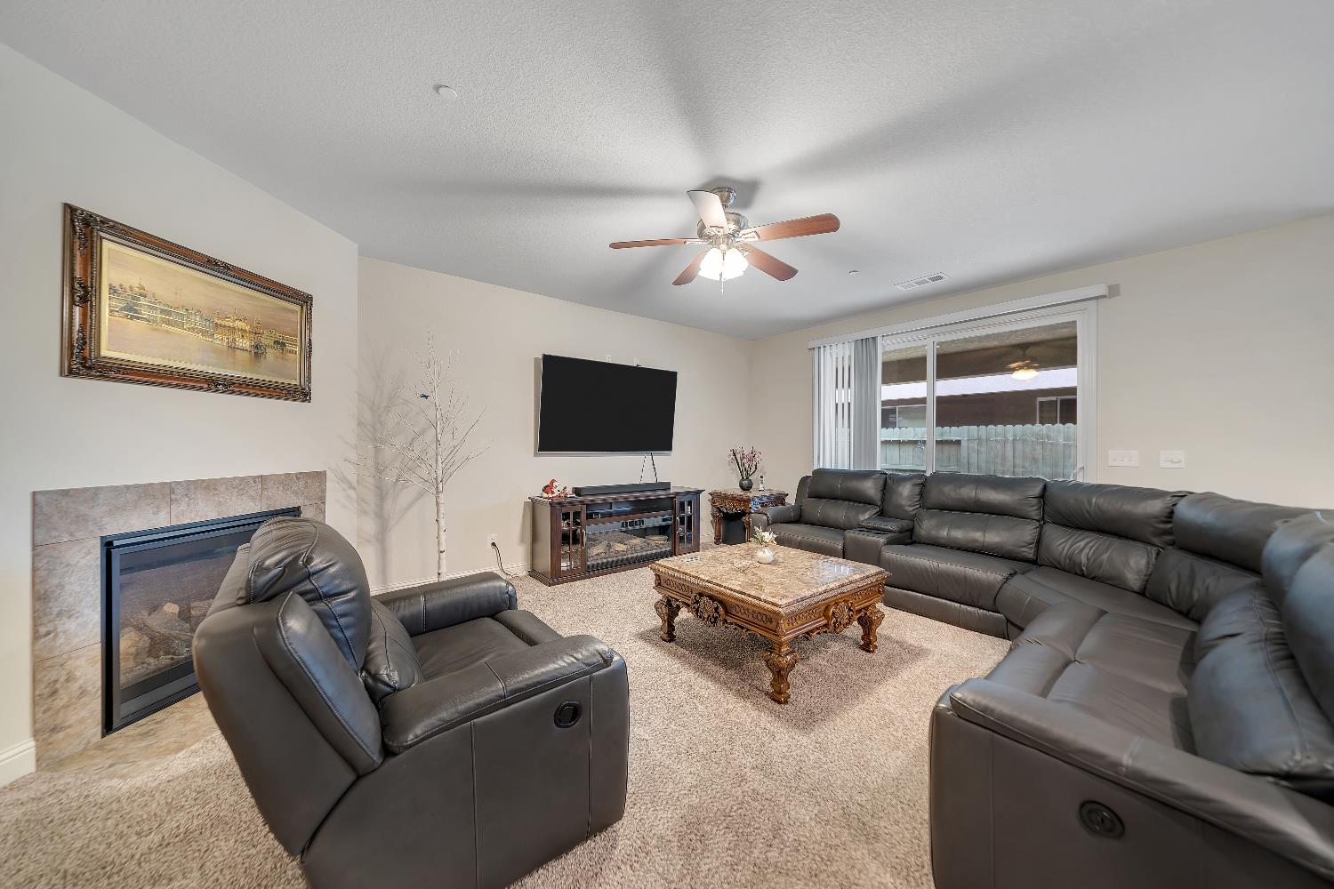 1910 Southport Ave, Livingston, CA 95334