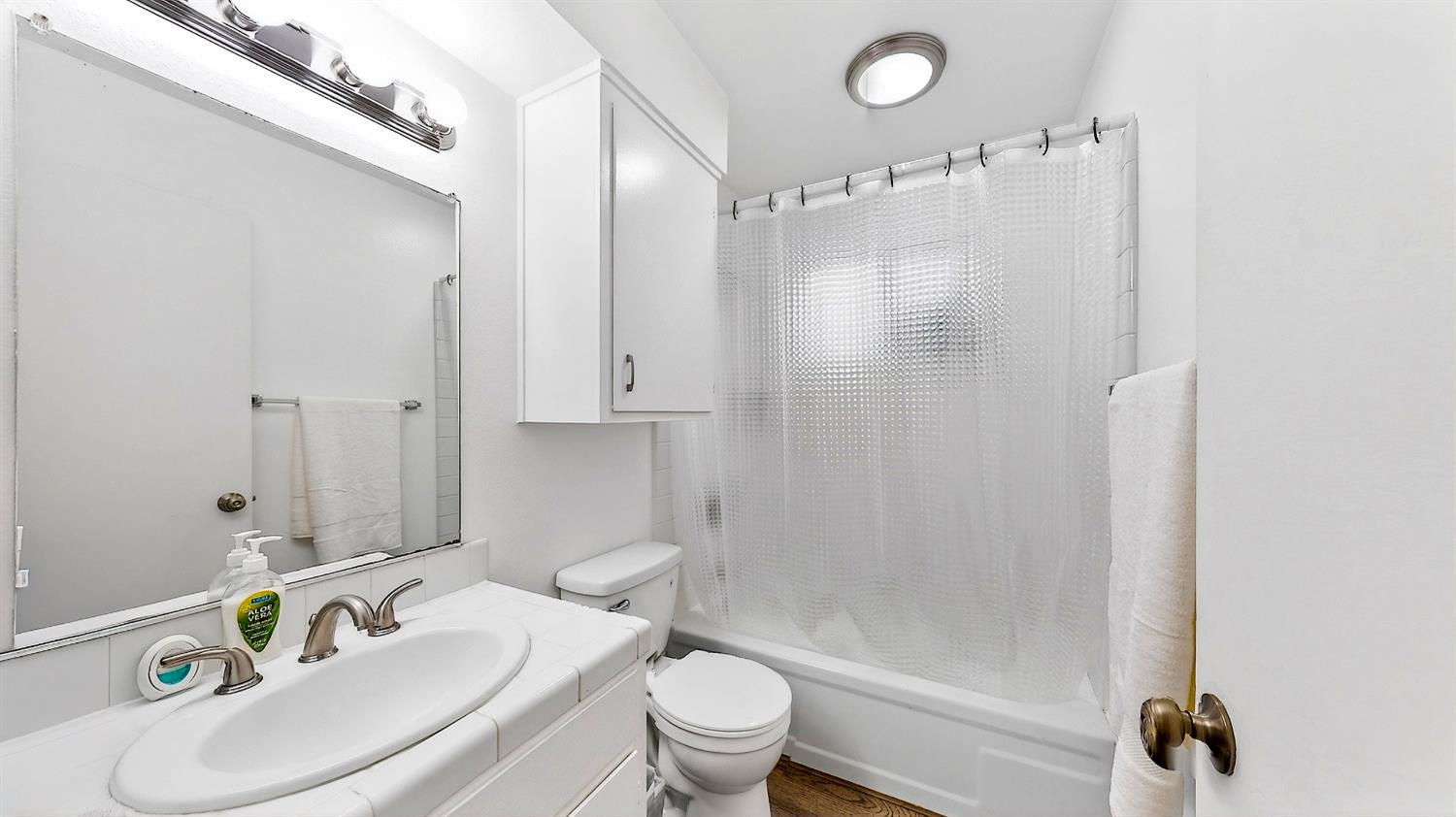 3809 Longbridge Dr, Modesto, CA 95356