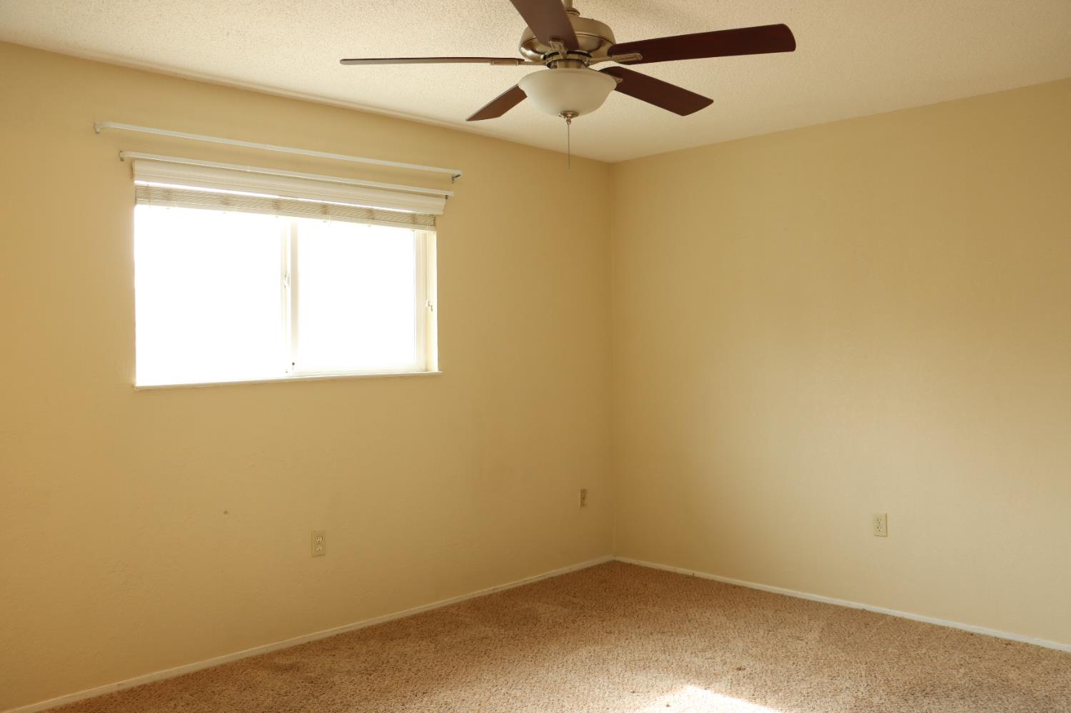 1217 Princeton Pl, Manteca, CA 95336