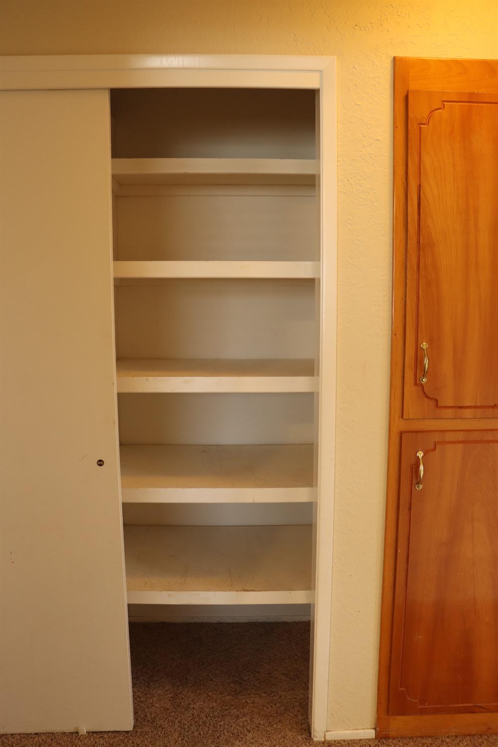 1217 Princeton Pl, Manteca, CA 95336