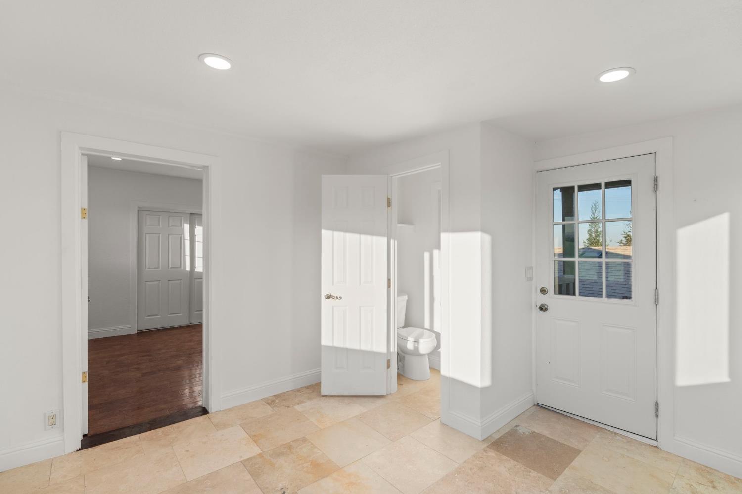 14125 Ward Ave, Patterson, CA 95363