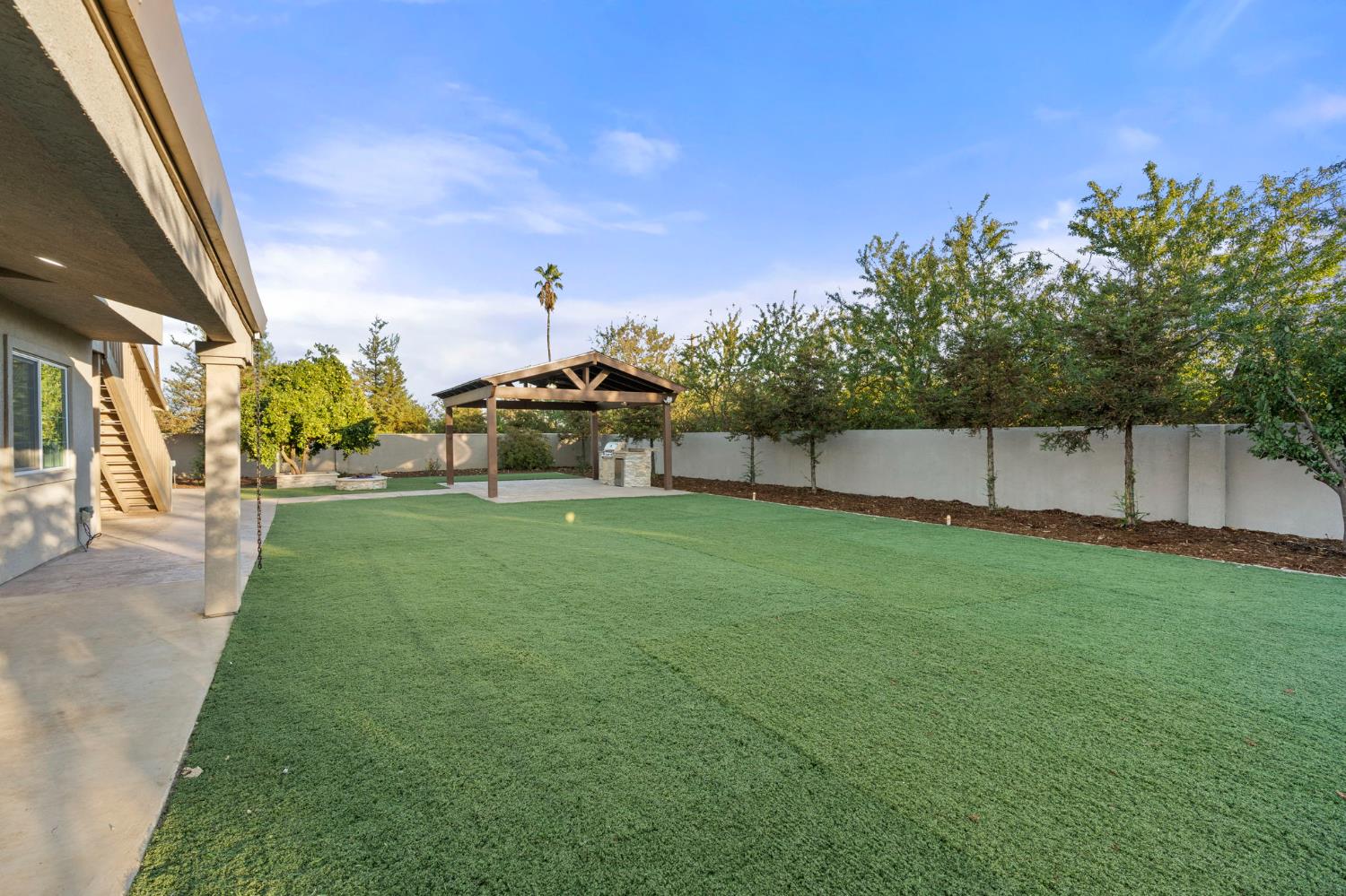 14125 Ward Ave, Patterson, CA 95363