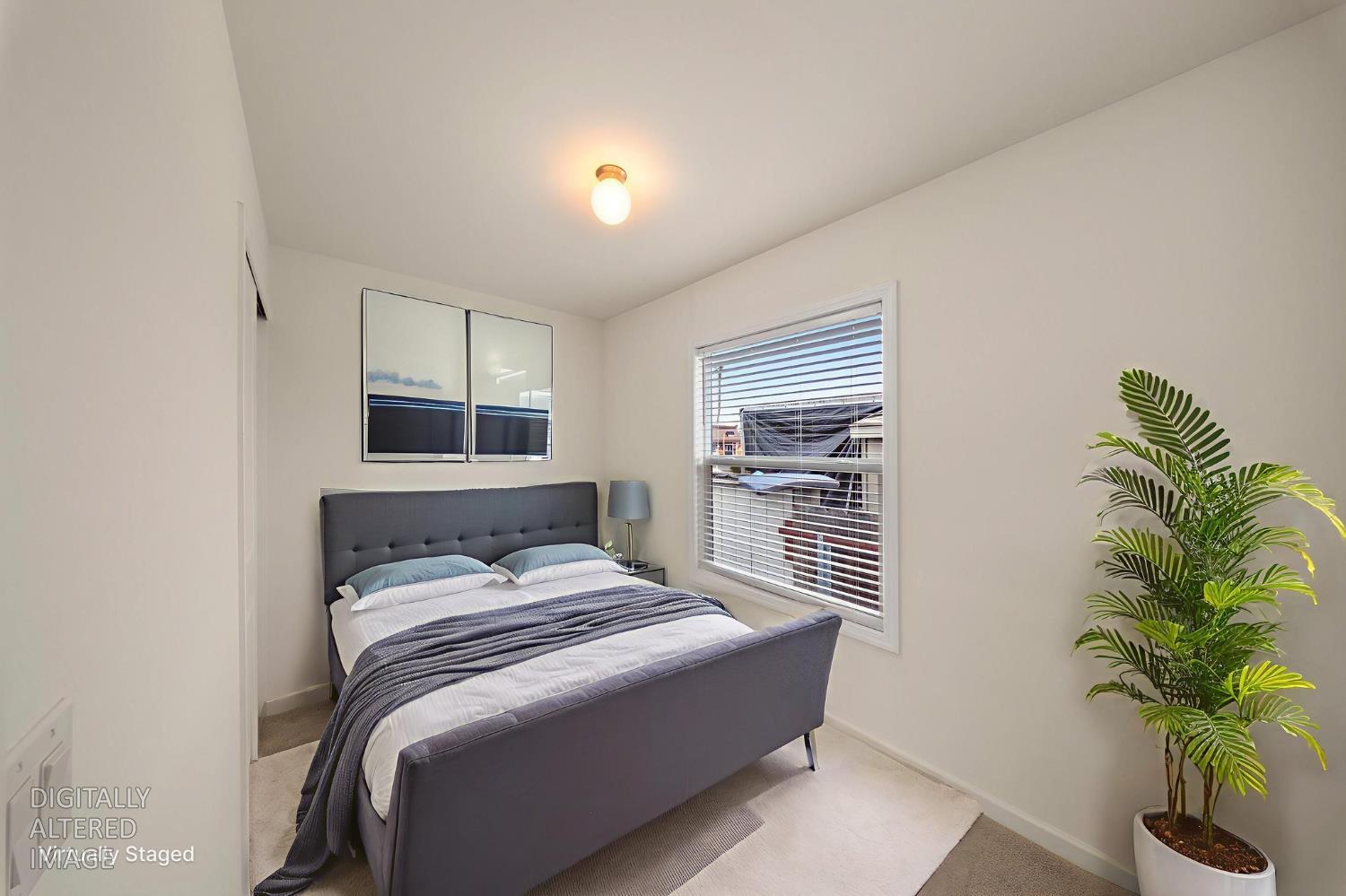 880 E F St #14, Oakdale, CA 95361