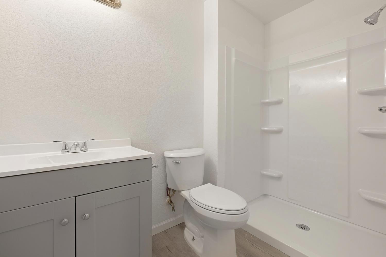 1494 Hilary Way, Manteca, CA 95336