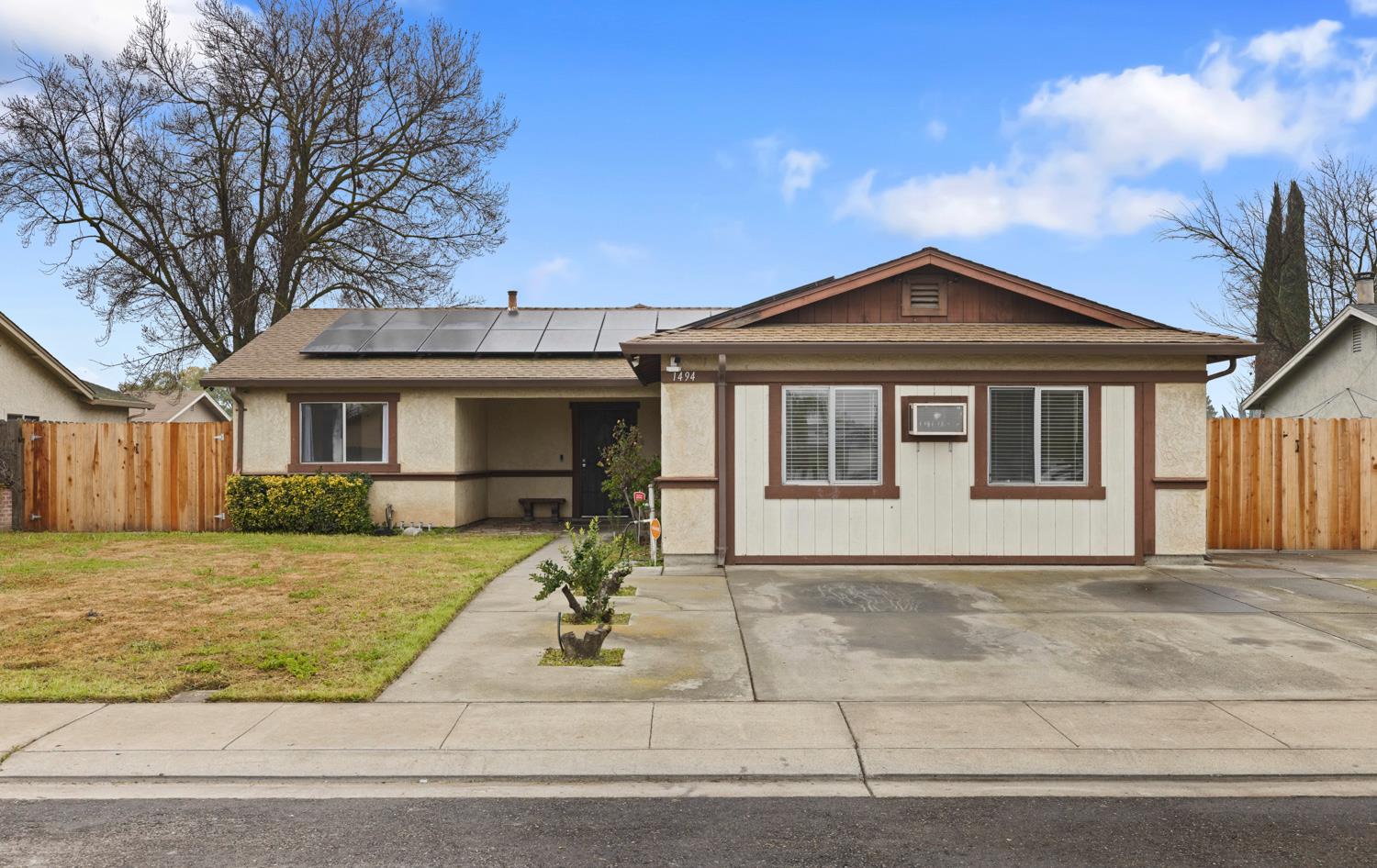 1494 Hilary Way, Manteca, CA 95336