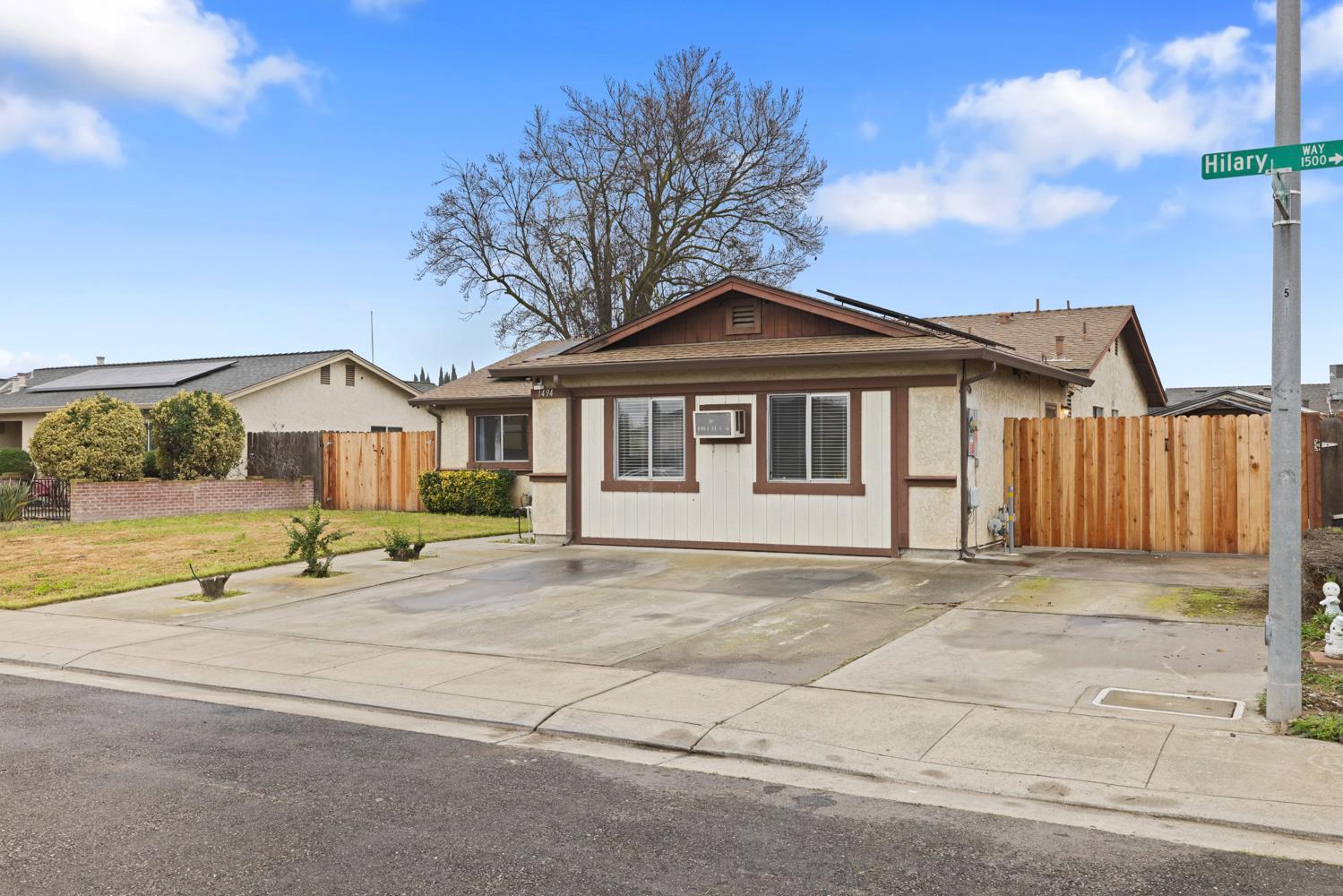 1494 Hilary Way, Manteca, CA 95336