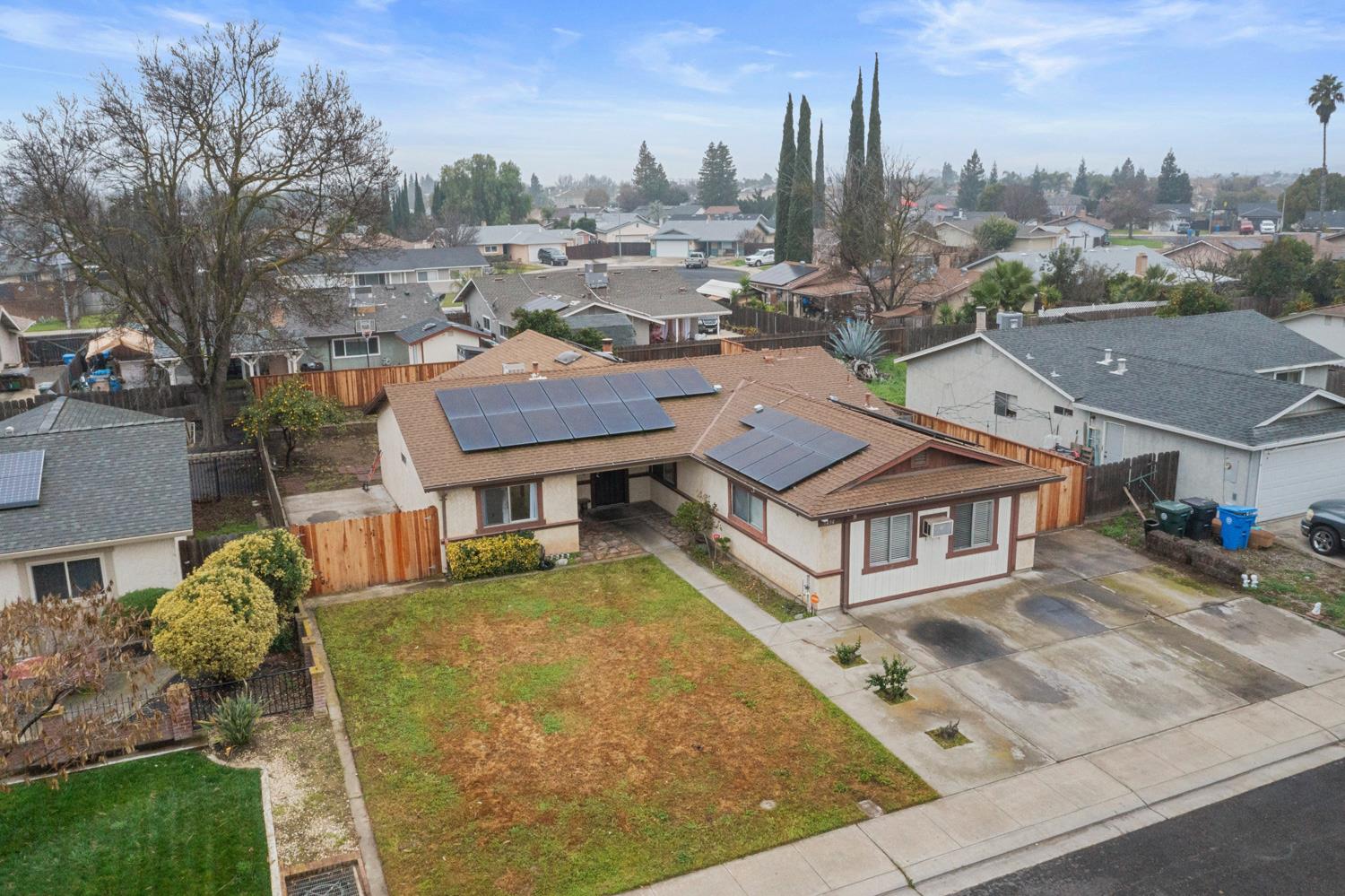 1494 Hilary Way, Manteca, CA 95336