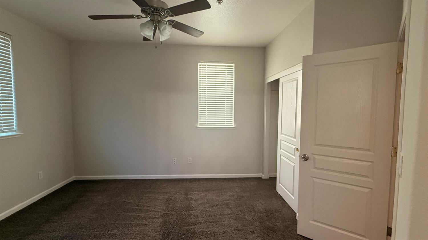 1360 Shady Ln #923, Turlock, CA 95382