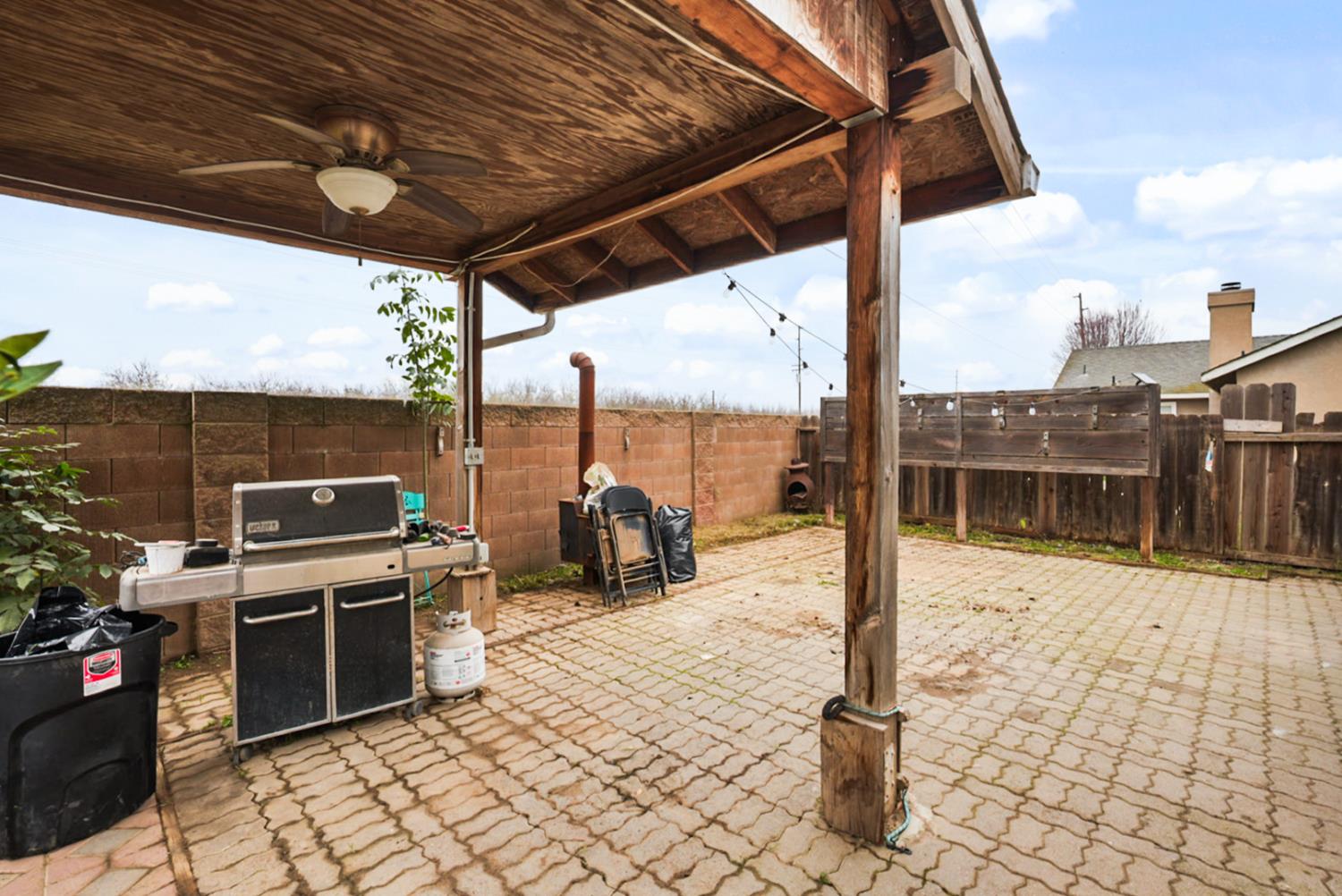 12343 Quicksilver St, Waterford, CA 95386