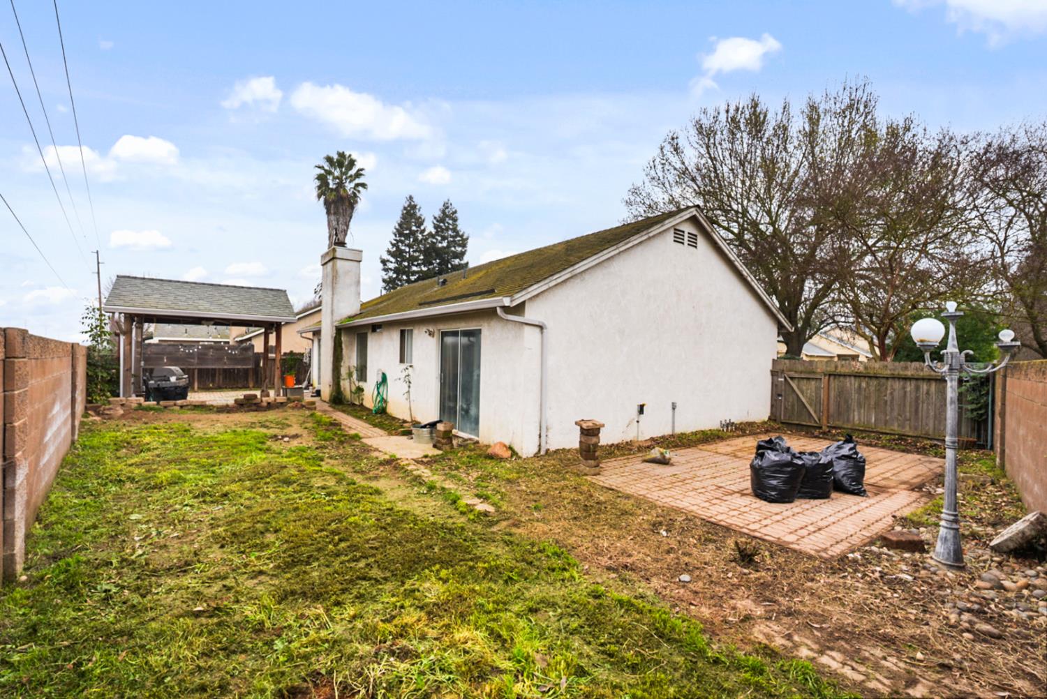 12343 Quicksilver St, Waterford, CA 95386