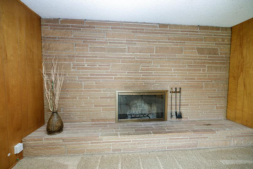 909 Mount Vernon Dr, Modesto, CA 95350