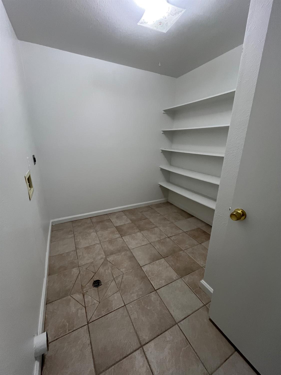 210 A & B Tim Bell Rd, Waterford, CA 95386