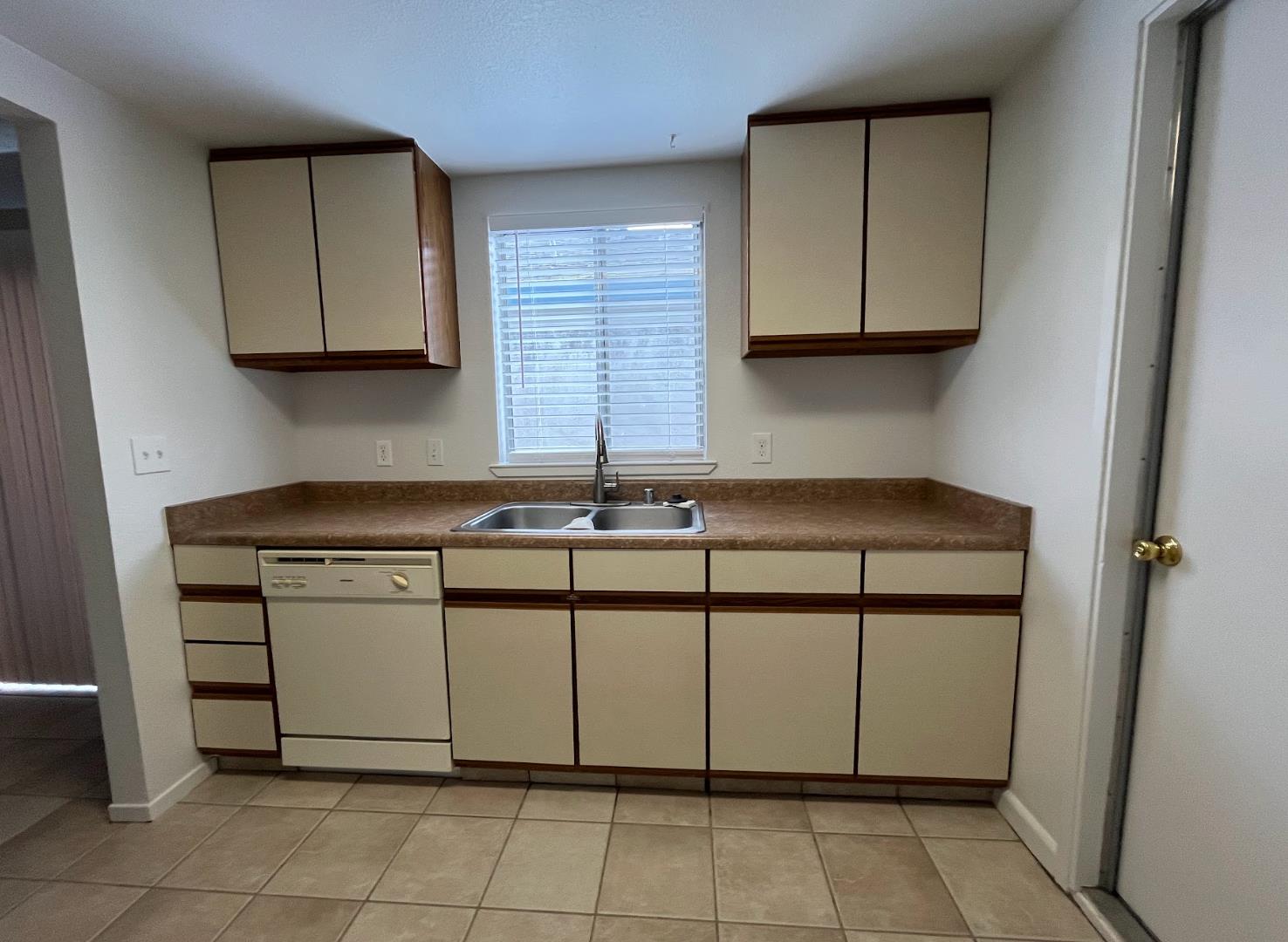 210 A & B Tim Bell Rd, Waterford, CA 95386