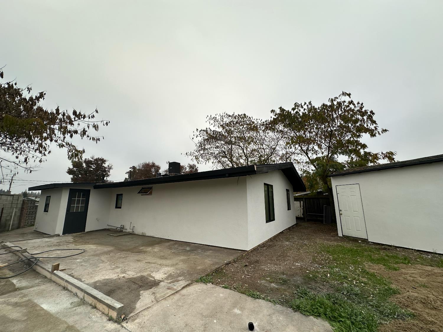 250 N 9th Ave, Oakdale, CA 95361