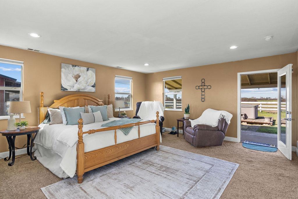 5801 Pleasant Valley Rd, Oakdale, CA 95361