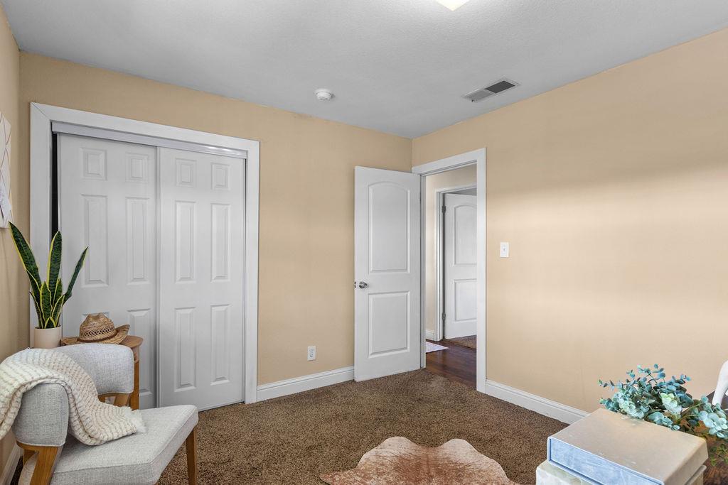 5801 Pleasant Valley Rd, Oakdale, CA 95361