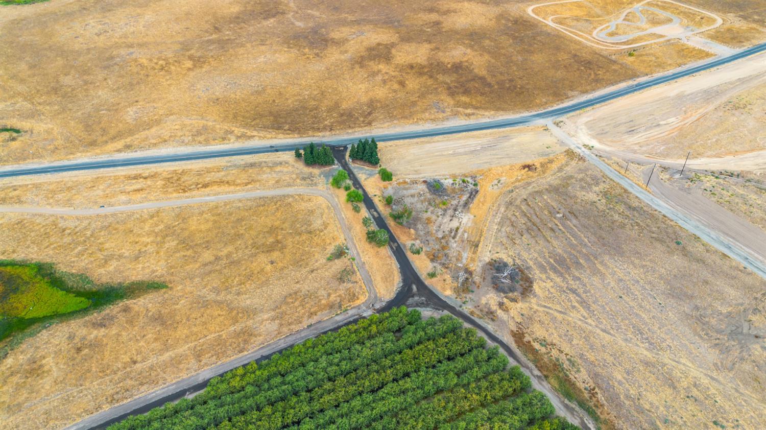 28 Mile Rd, Oakdale, CA 95361