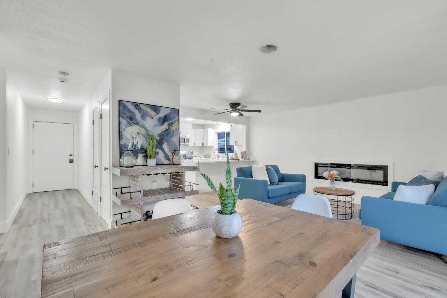 830 Flower St, Turlock, CA 95380