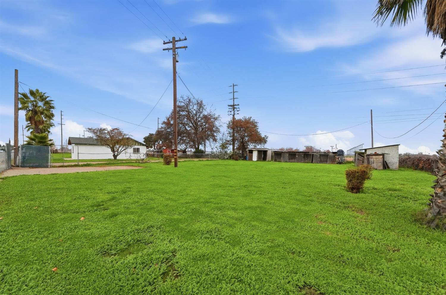 4529 E Briggsmore Ave, Modesto, CA 95355