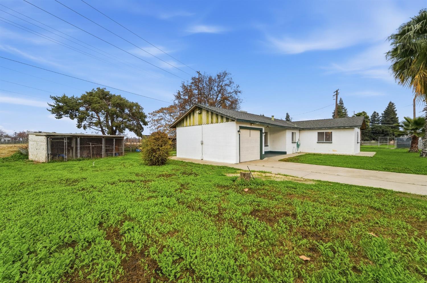 4529 E Briggsmore Ave, Modesto, CA 95355