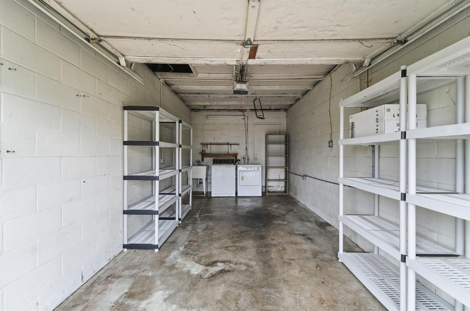 4529 E Briggsmore Ave, Modesto, CA 95355