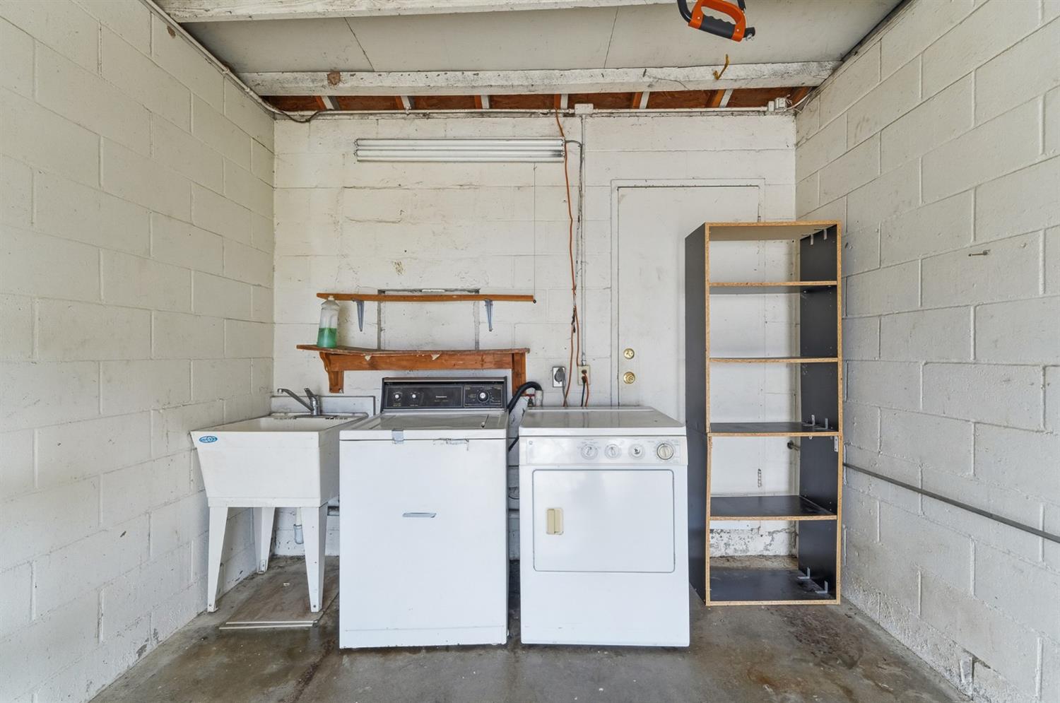 4529 E Briggsmore Ave, Modesto, CA 95355