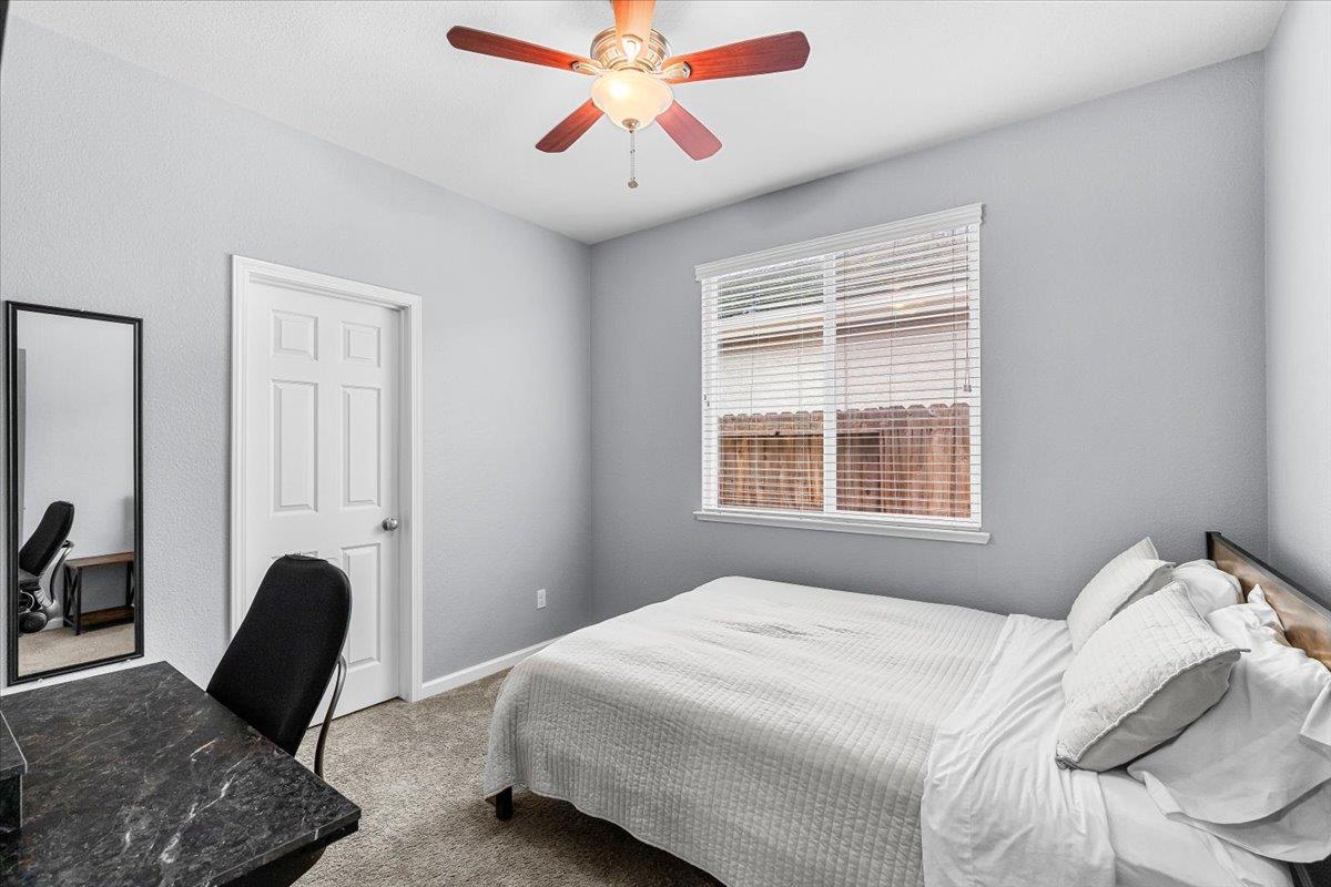 6617 Cervi Rd, Riverbank, CA 95367