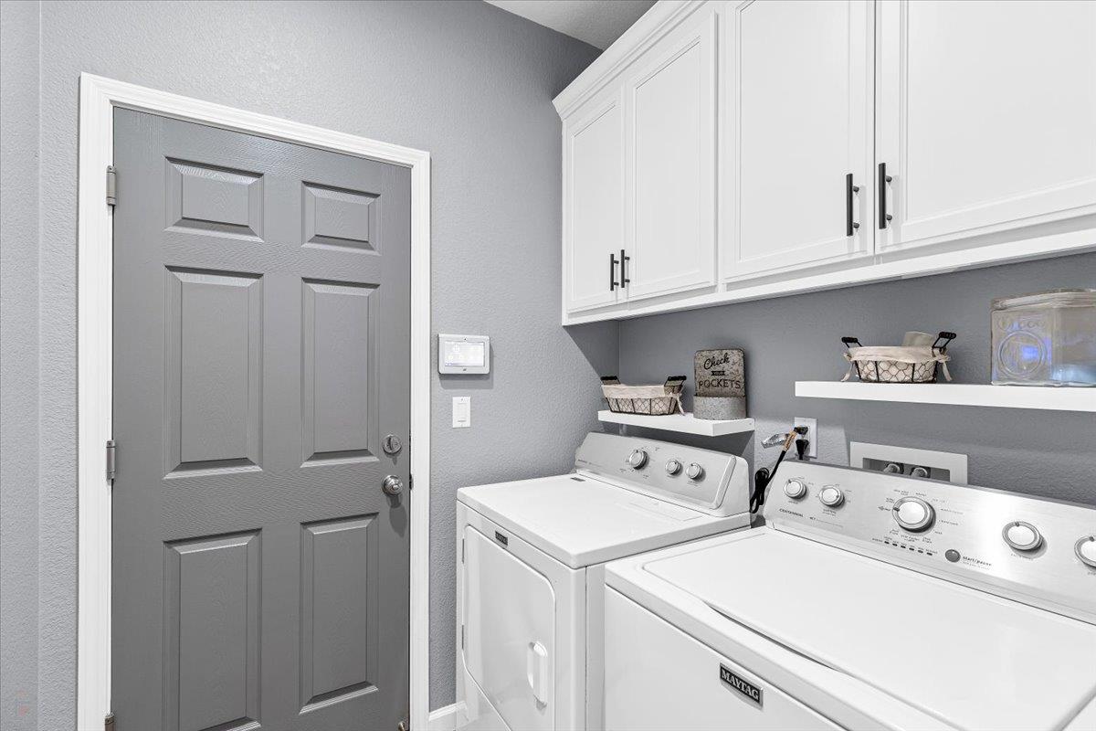 6617 Cervi Rd, Riverbank, CA 95367