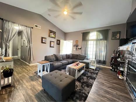 3424 Penny Ln, Modesto, CA 95354