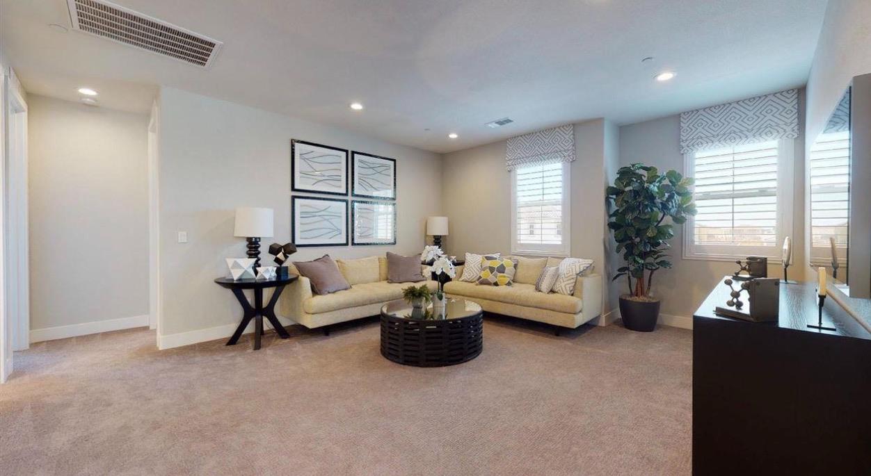 1489 Veteran St, Manteca, CA 95337