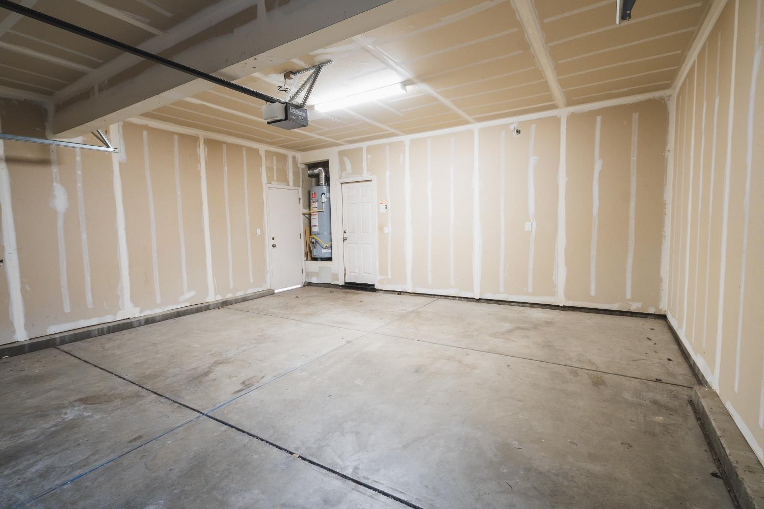 4315 Strathmore Pl, Merced, CA 95348