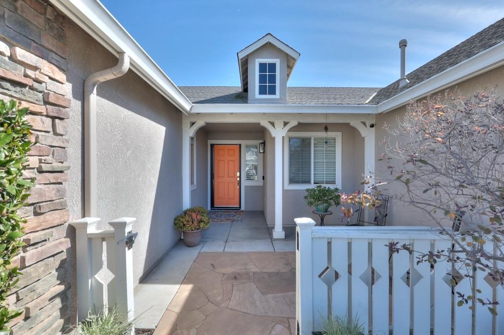 5530 Chancellor Way, Riverbank, CA 95367