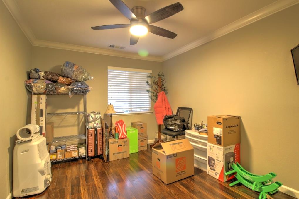 5530 Chancellor Way, Riverbank, CA 95367