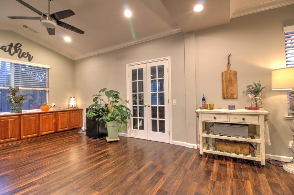 5530 Chancellor Way, Riverbank, CA 95367