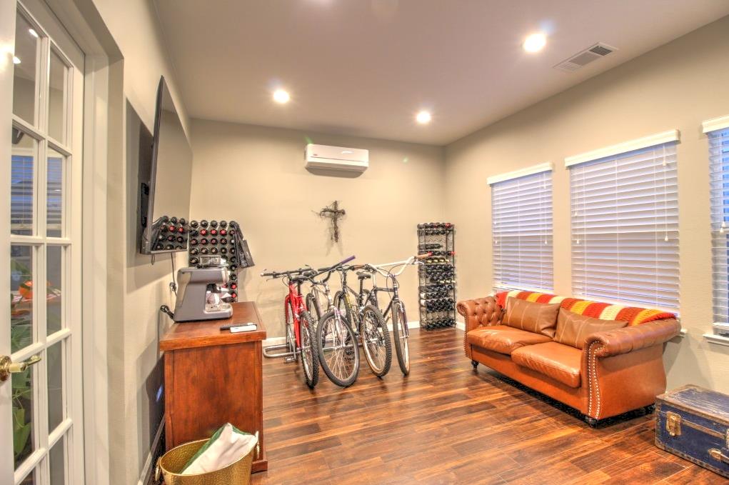 5530 Chancellor Way, Riverbank, CA 95367