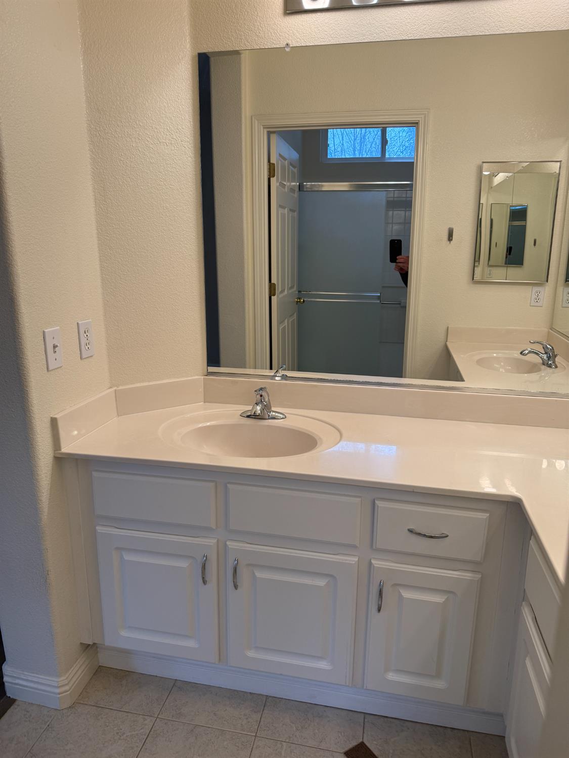 3350 Spring Garden Dr, Turlock, CA 95382