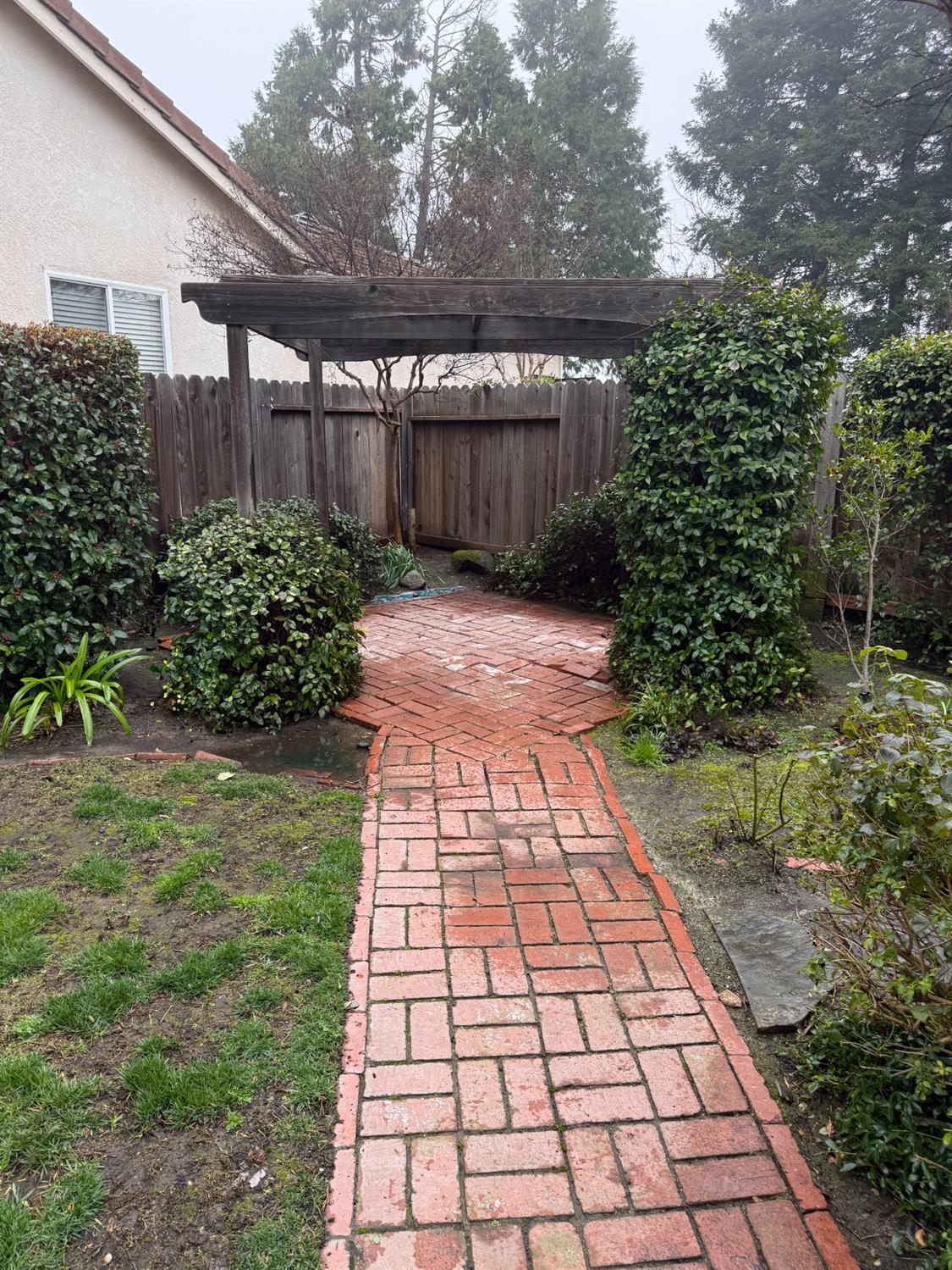 3350 Spring Garden Dr, Turlock, CA 95382