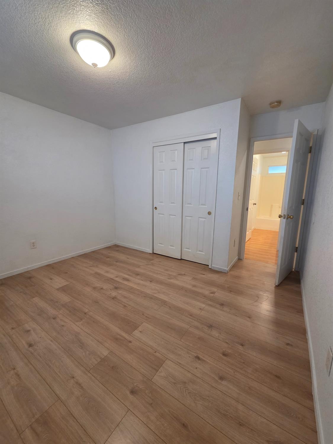 93 S Dana Ave, Planada, CA 95365