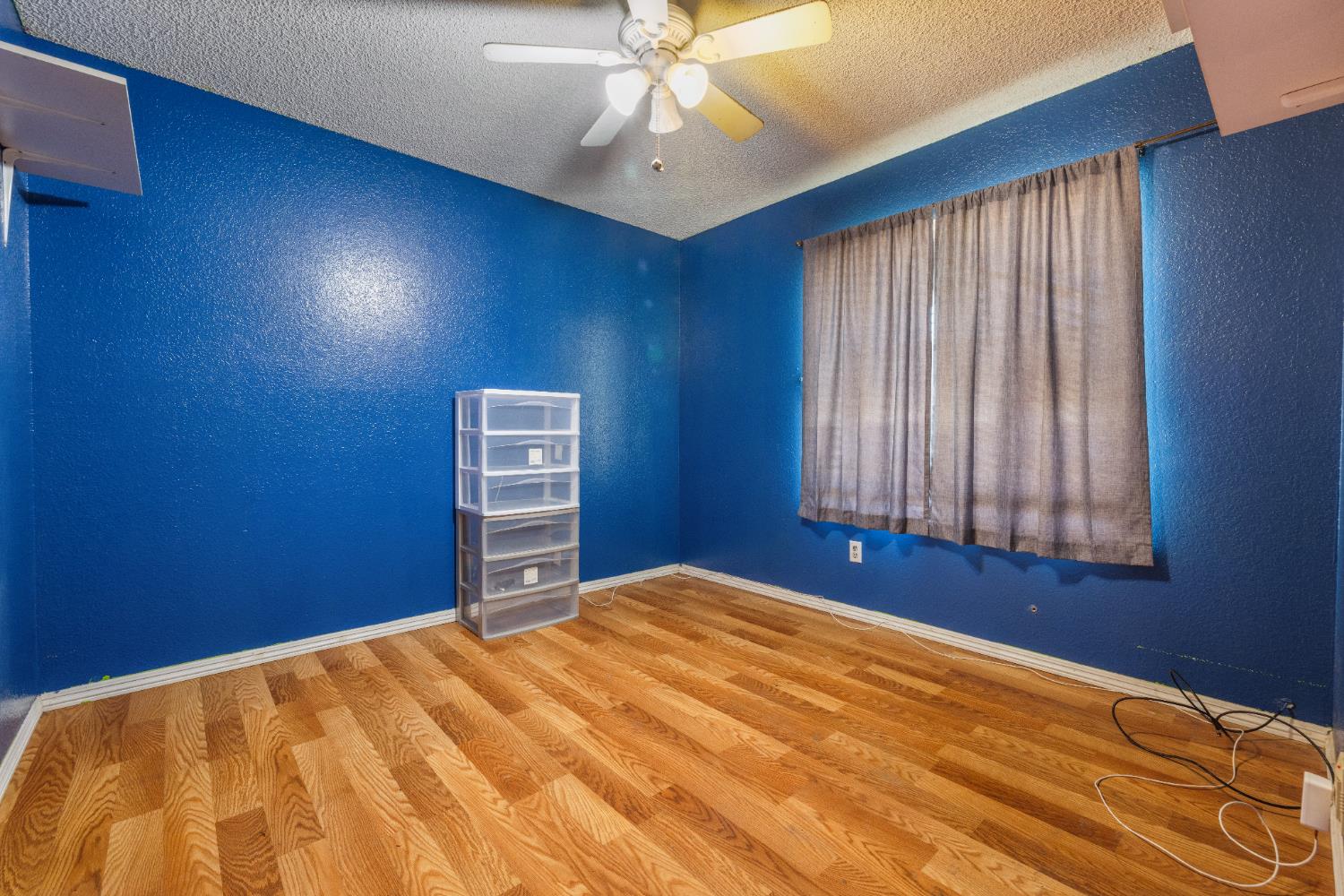 808 Cadillac Dr, Modesto, CA 95351