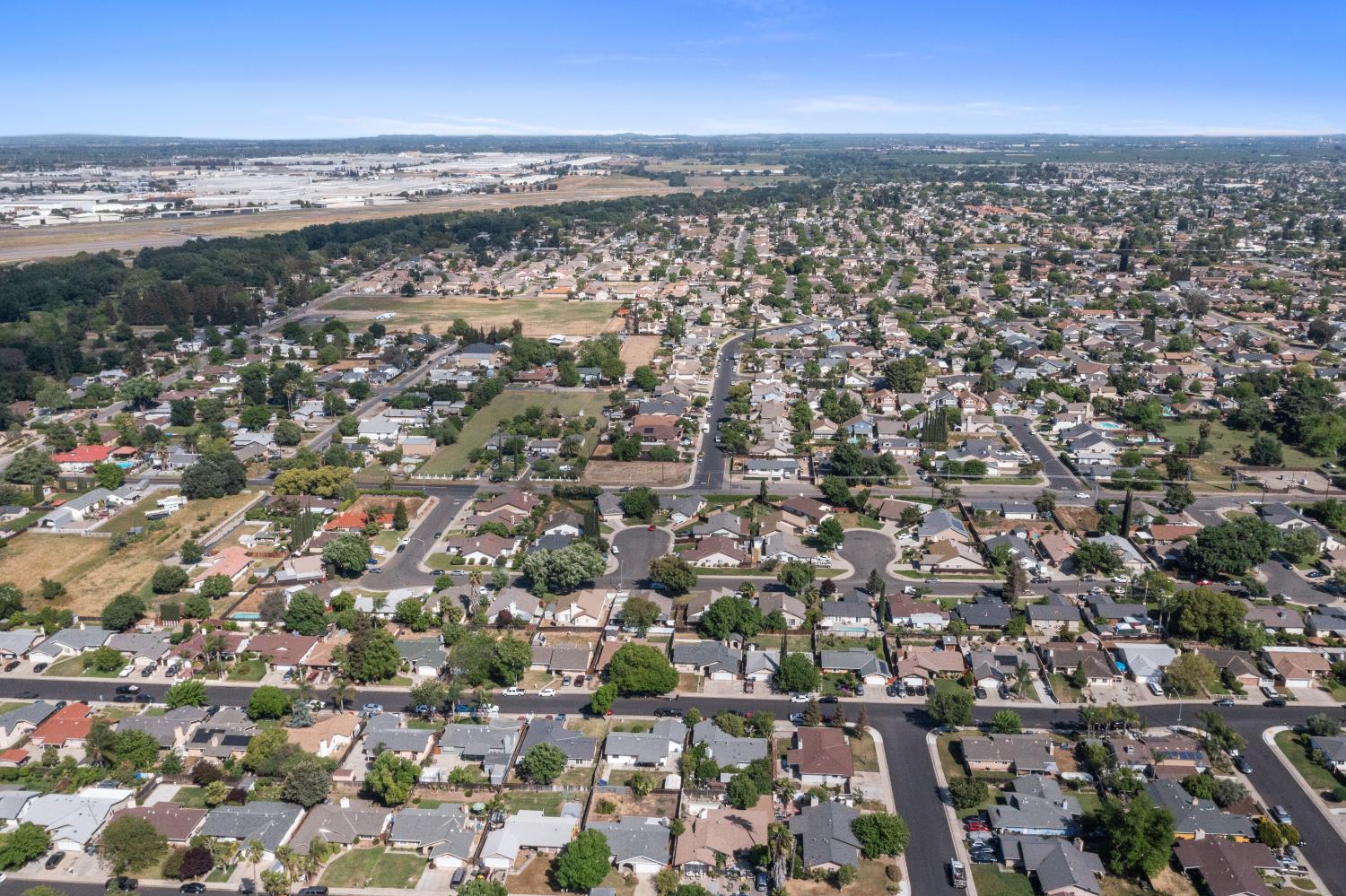 808 Cadillac Dr, Modesto, CA 95351